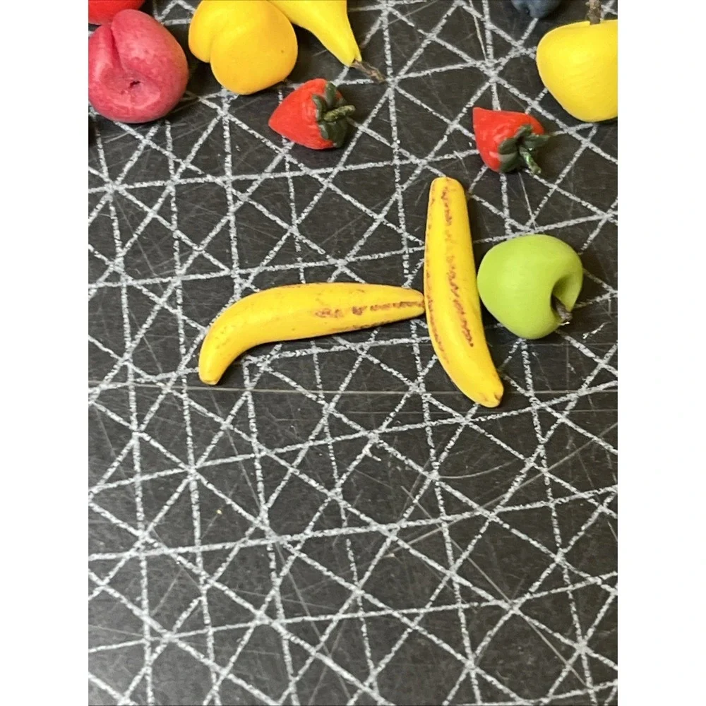 Vtg Artisan Dollhouse Miniature Vegetable Fruit Basket Market Food OOAK Realist